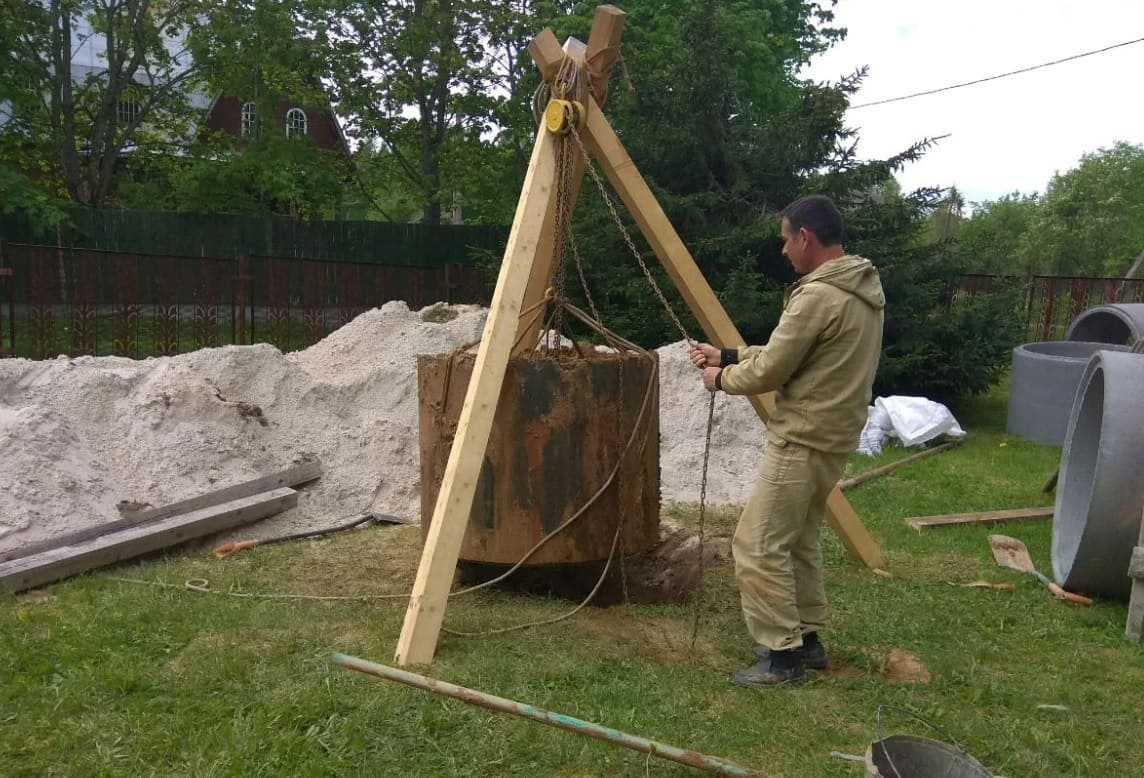ustanovka nasosa v kolodec